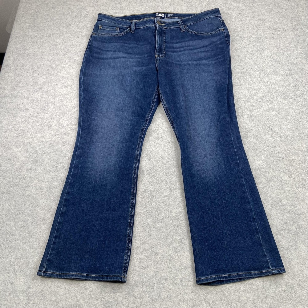 Lee Regular Fit Bootcut Jeans Womens 18P (38x28) Blue Mid Rise Stretch Denim
